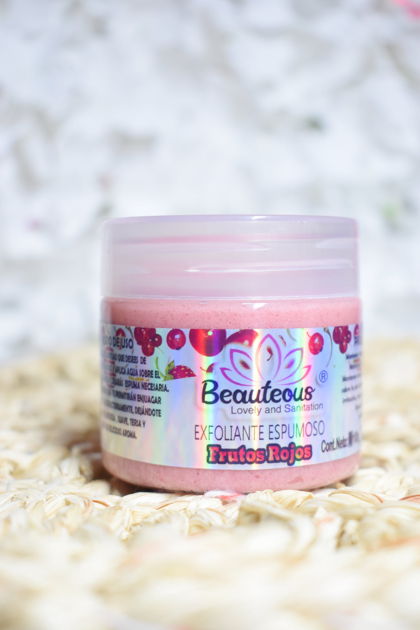 🍓 Exfoliante Beauteous Lovely – Frutos Rojos (100 g)