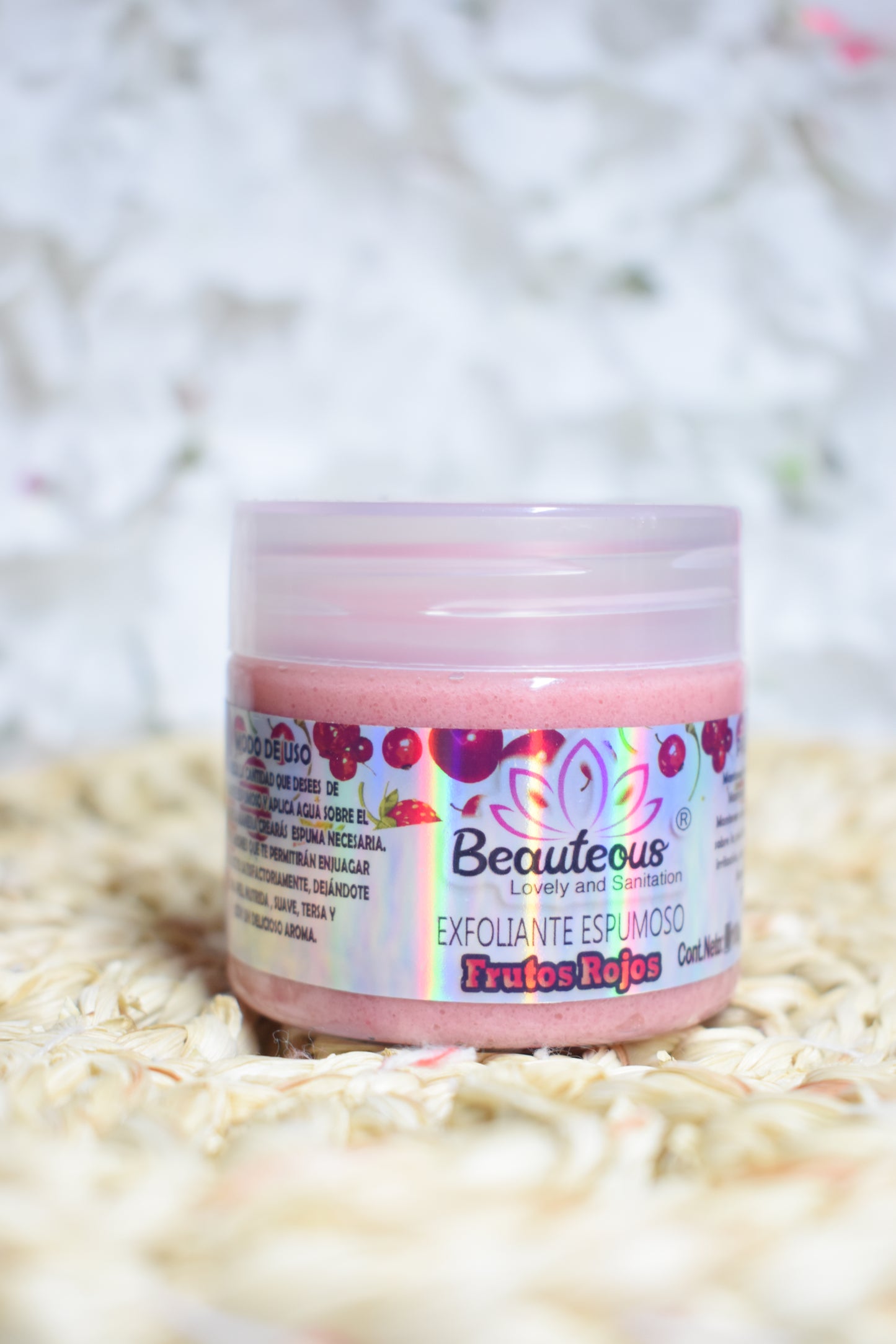🍓 Exfoliante Beauteous Lovely – Frutos Rojos (100 g)