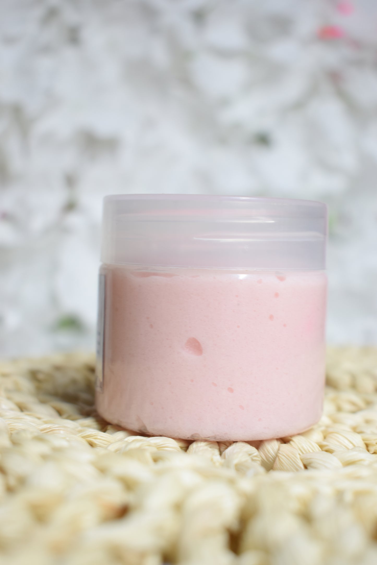 🥥✨ Exfoliante Beauteous Lovely – Coquito Chanel (100 g)