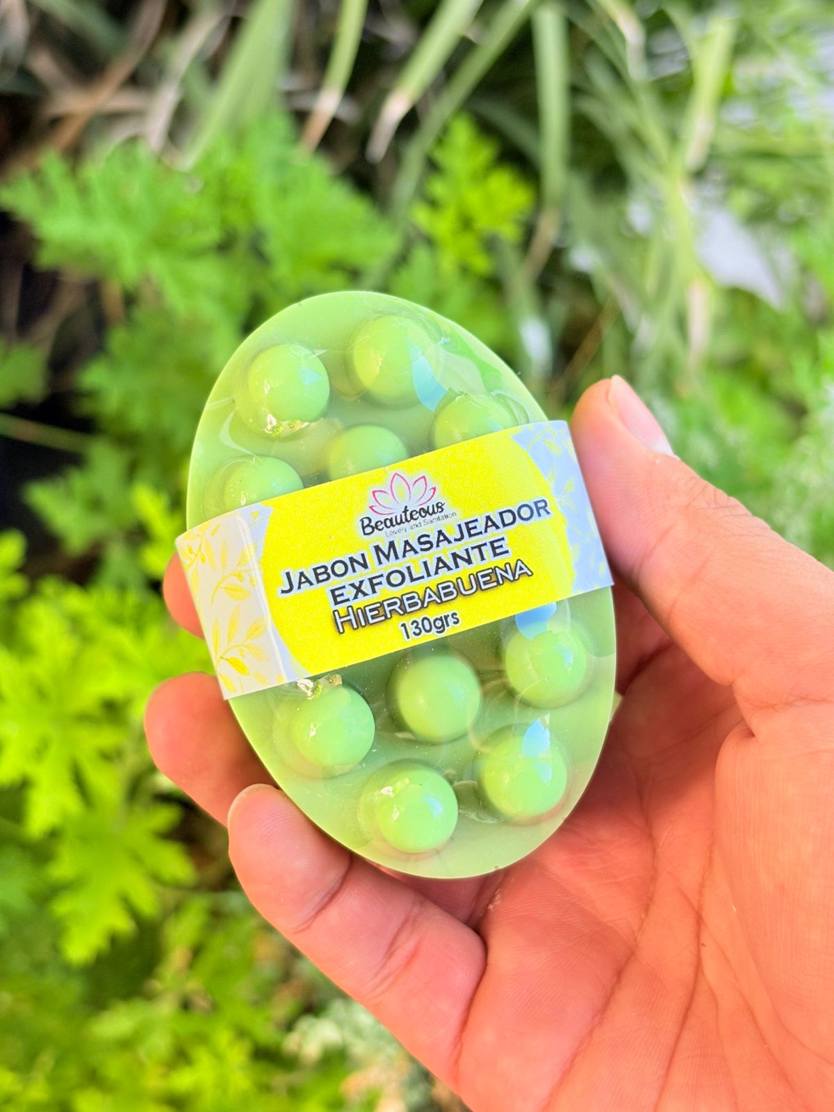 JABON CORPORAL MASAJEADOR HIERBABUENA