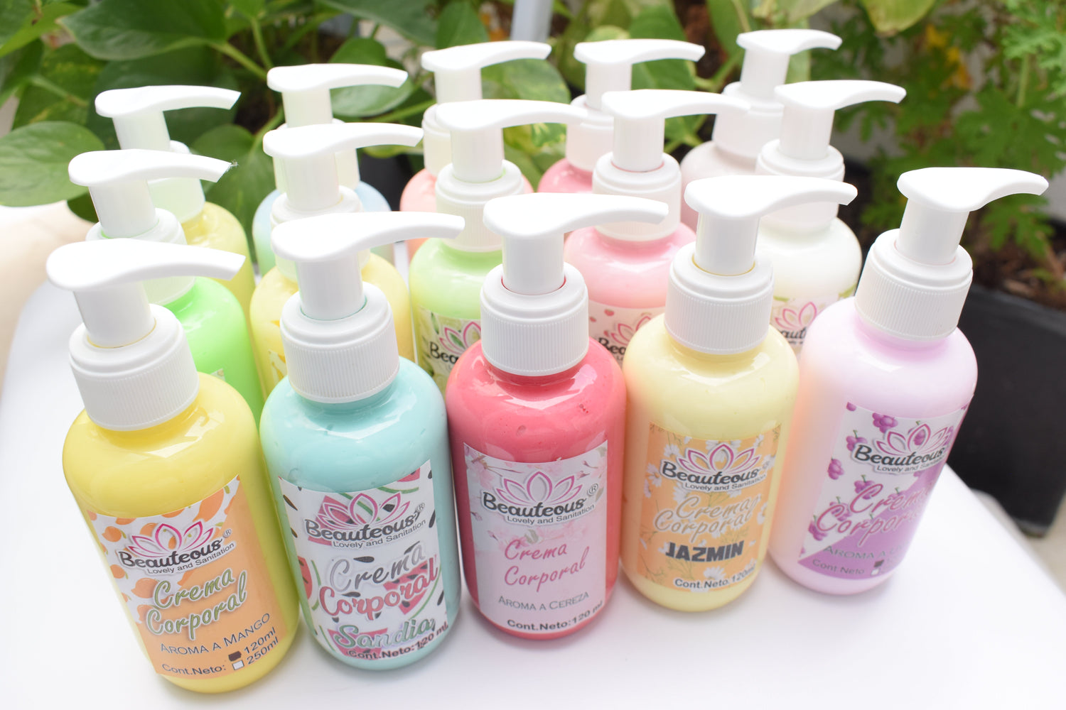 CREMA CORPORAL BEAUTEOUS LOVELY 120GRAMOS