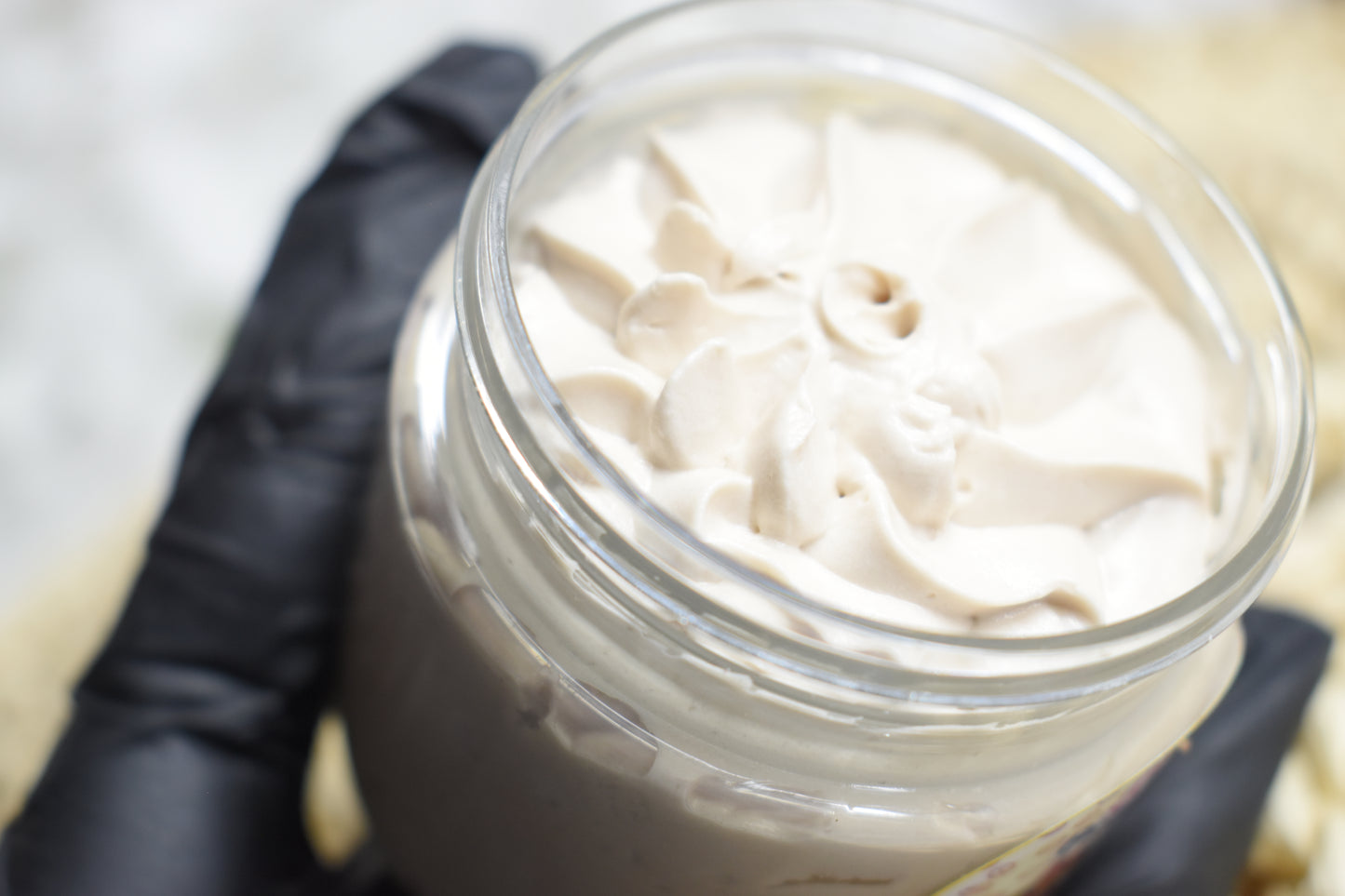 ☕ Mascarilla Corporal Beauteous Lovely – Caramel Macchiato (100 g)